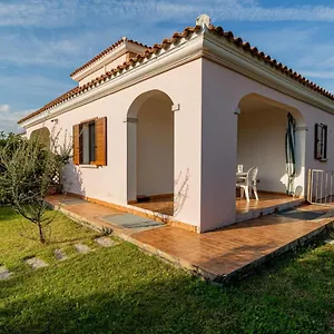 Residenziali Trilocali 6 - 7 Posti Letto Via Sardegna San Teodoro (Sardinia)